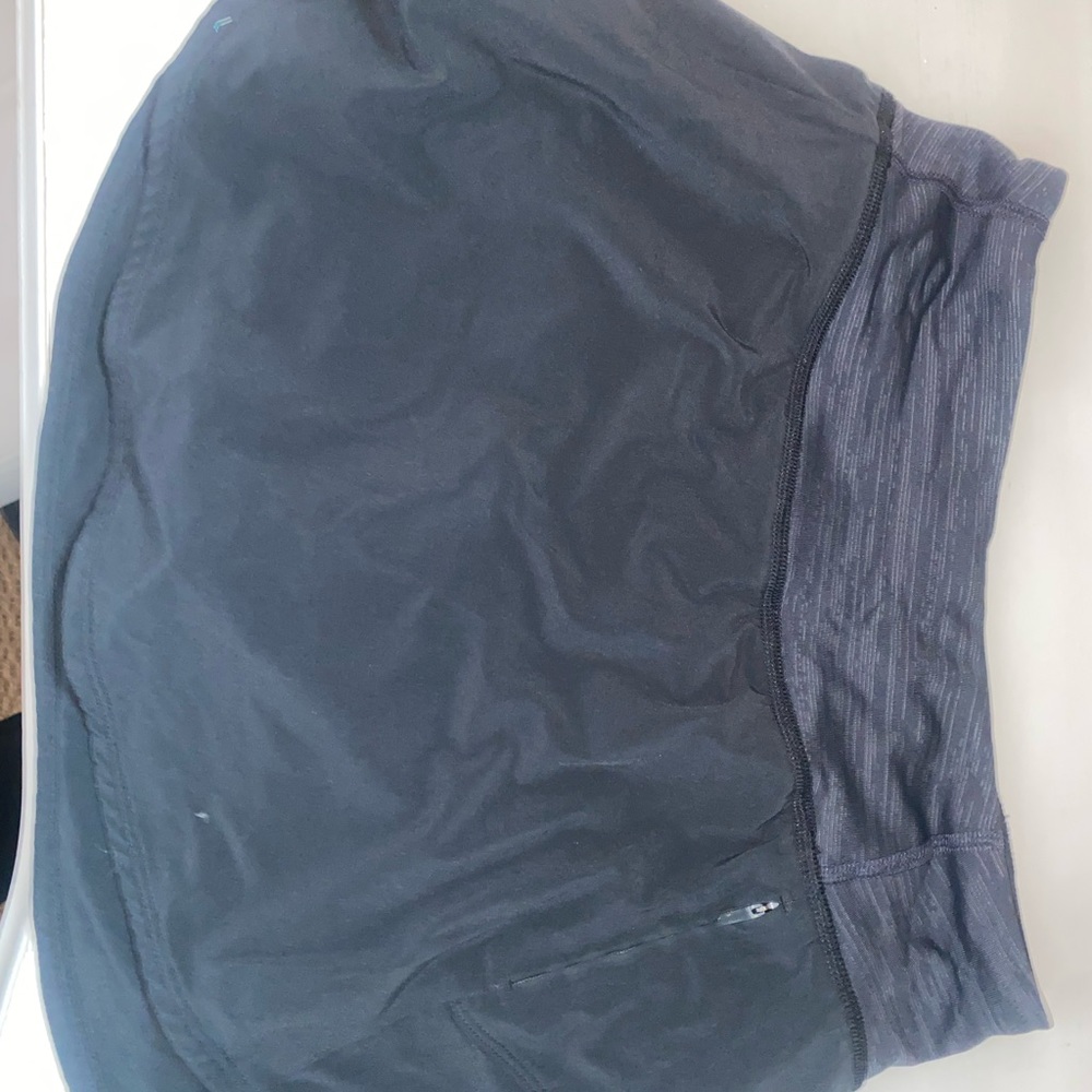 Black outdoor voices skirt